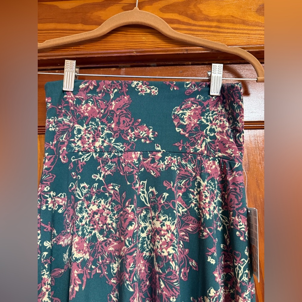 LuLaRoe A-Line Skirt in Floral Teal and Burgundy - XS - Picture 4 of 7